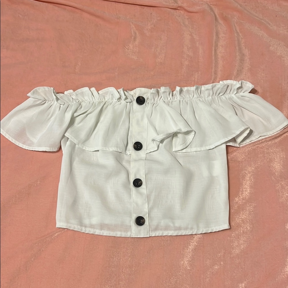 Elegant White Blouse with Ruffled Details